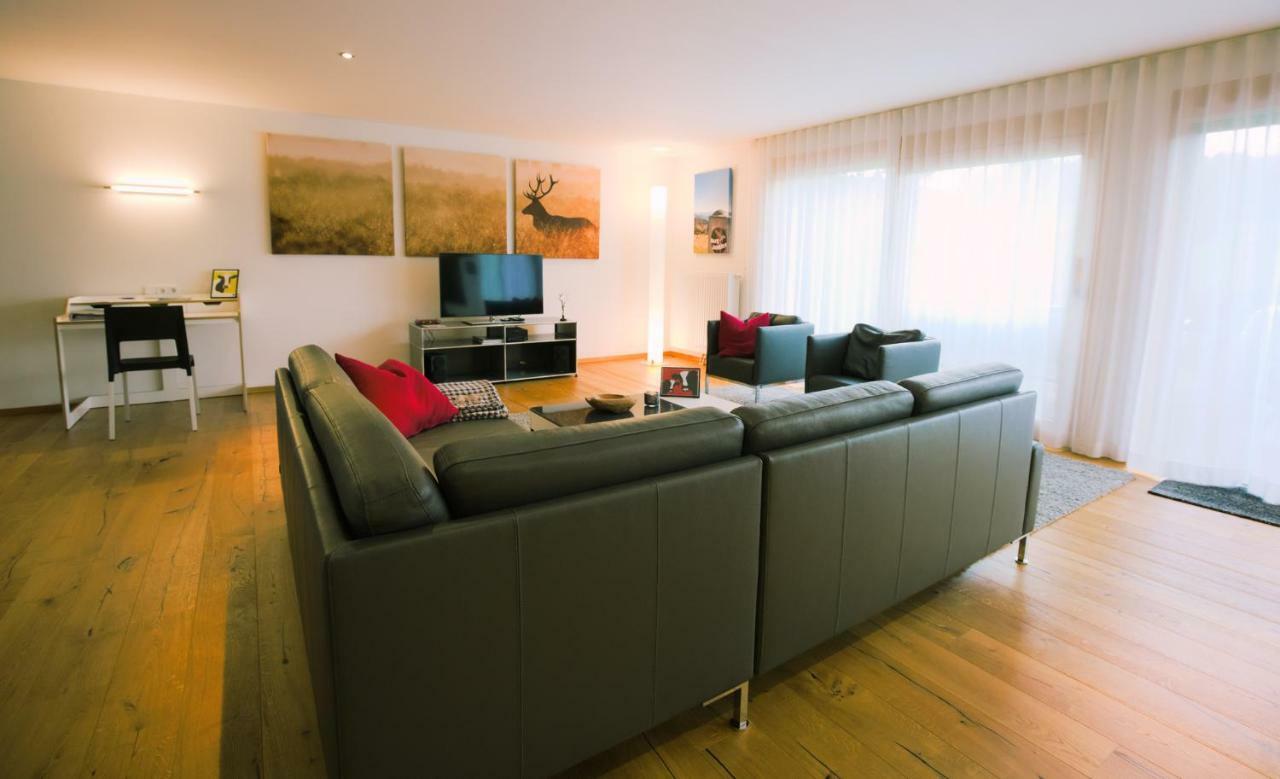 Chalet Alpenrose 134Qm Am Golfplatz 오버스타우펜 외부 사진