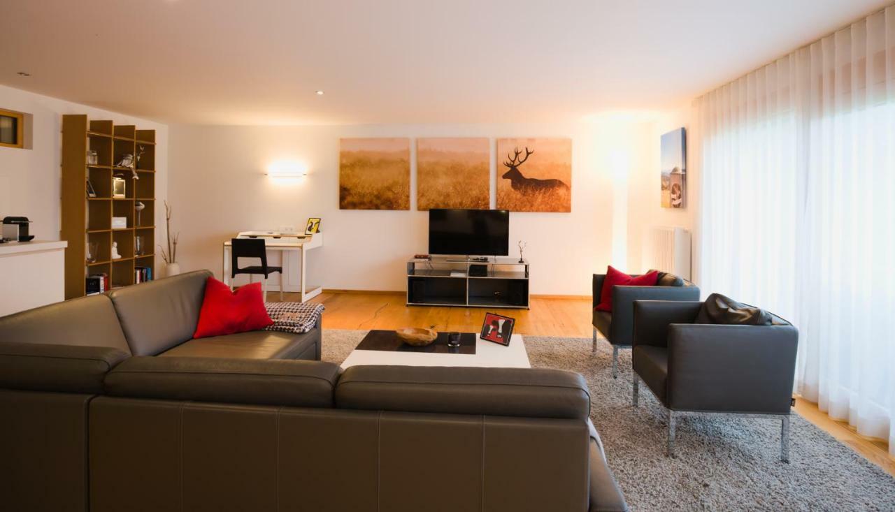Chalet Alpenrose 134Qm Am Golfplatz 오버스타우펜 외부 사진